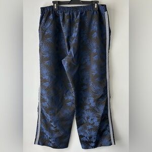 ASOS Design women’s sz 14 Blue/Black Floral wide-leg high-waisted dress trousers